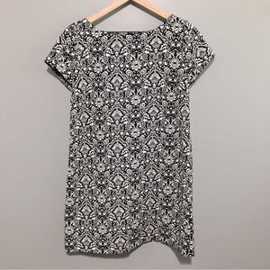 Zara Dress Women Size Medium Black and Ivory Floral Print